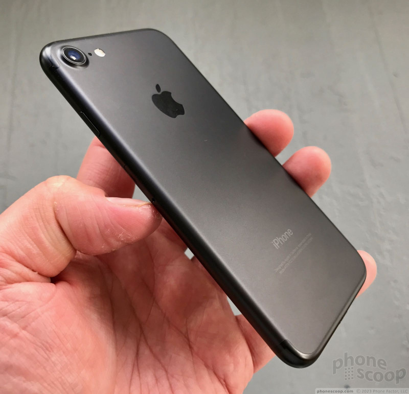 cijfer Bevoorrecht Pastoor Review: Apple iPhone 7 (Phone Scoop)