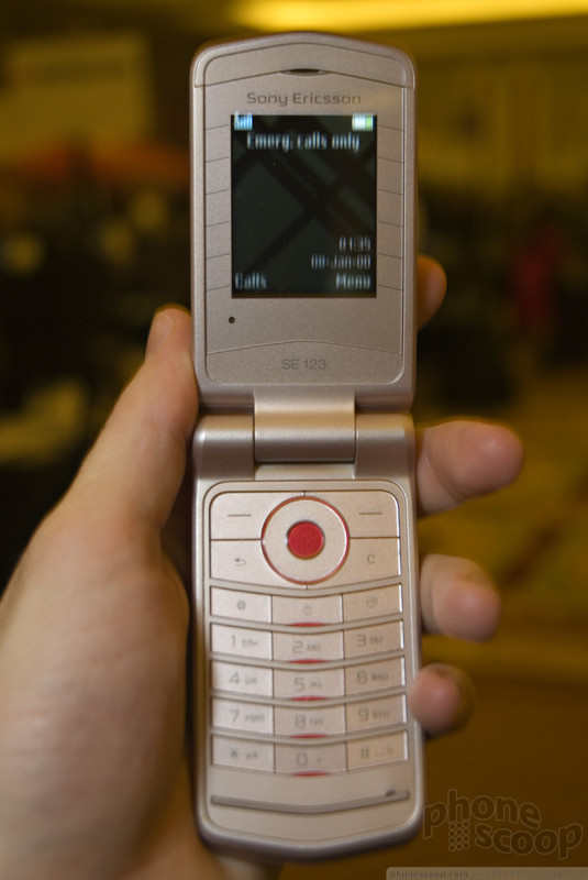 sony flip phone 2022